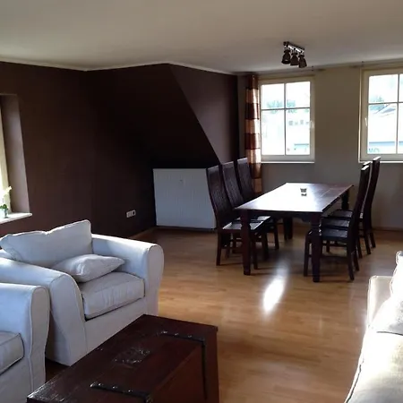 公寓 Deutsches Haus - *